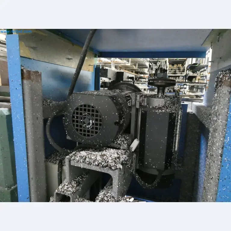 Máquinas para la fabricación de ventanas y puertas de plástico-4