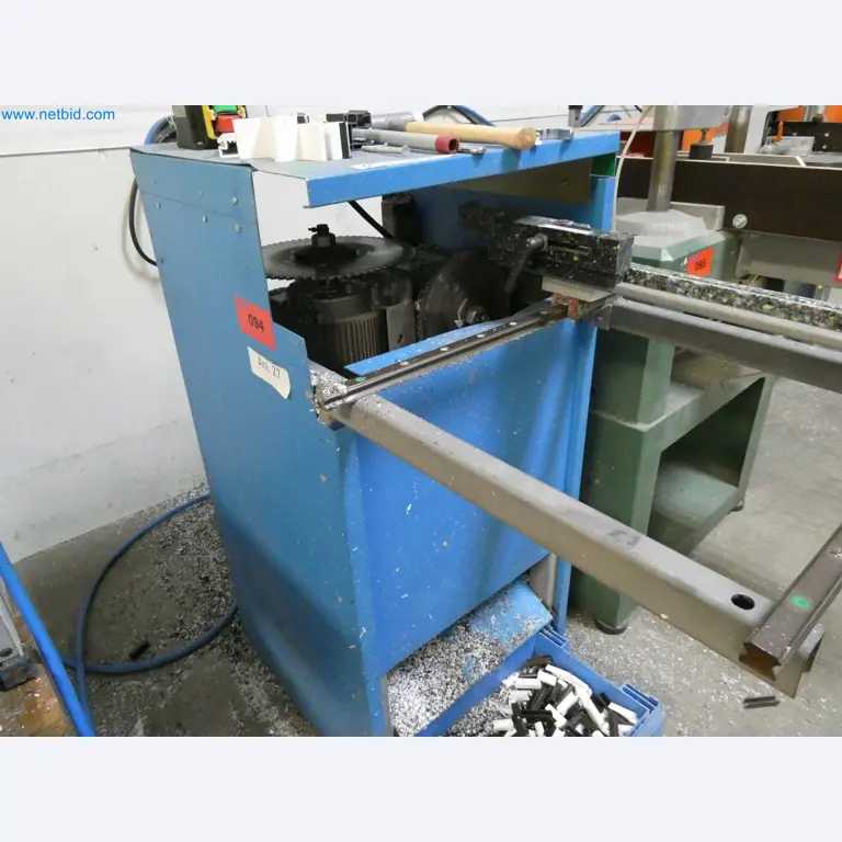 Máquinas para la fabricación de ventanas y puertas de plástico-5