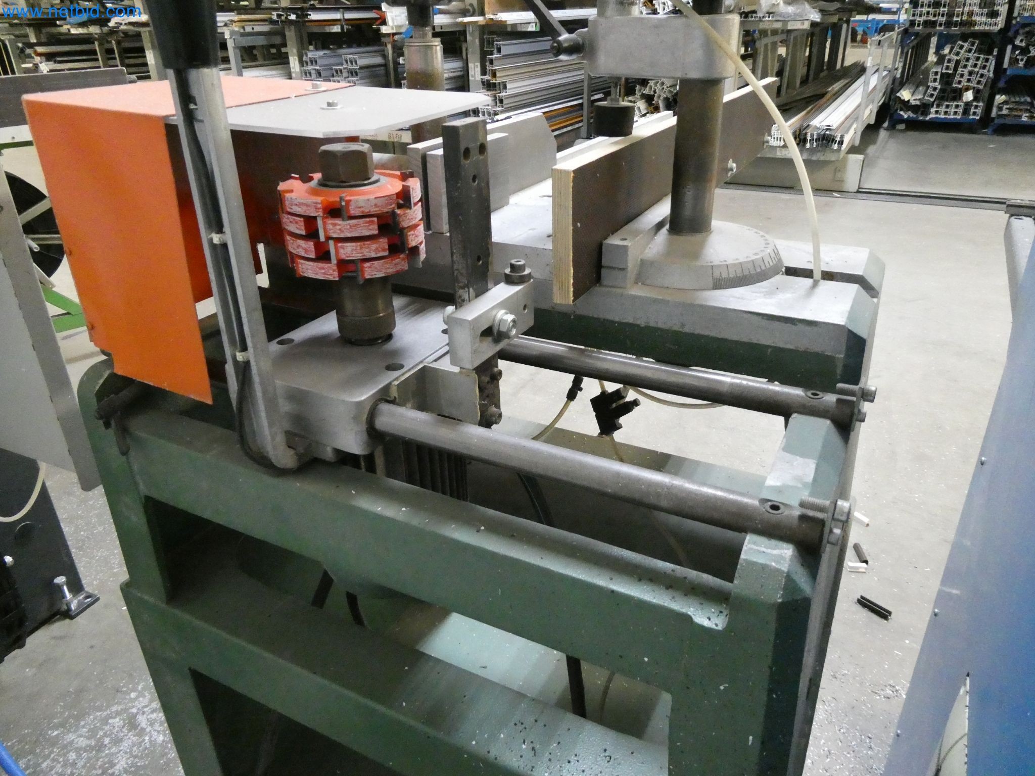Máquinas para la fabricación de ventanas y puertas de plástico-3