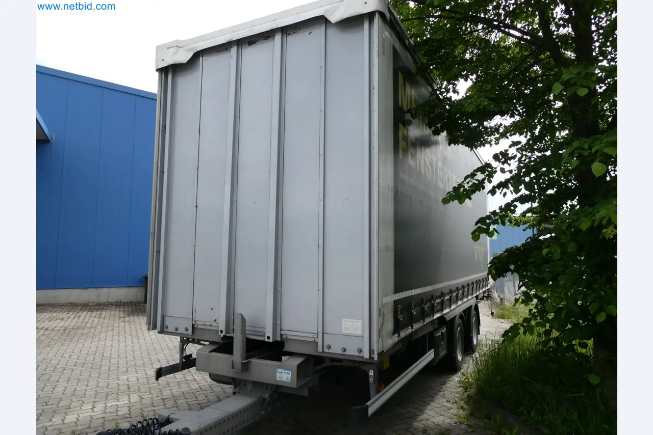 Maszyny do produkcji okien i drzwi z tworzyw sztucznych-14