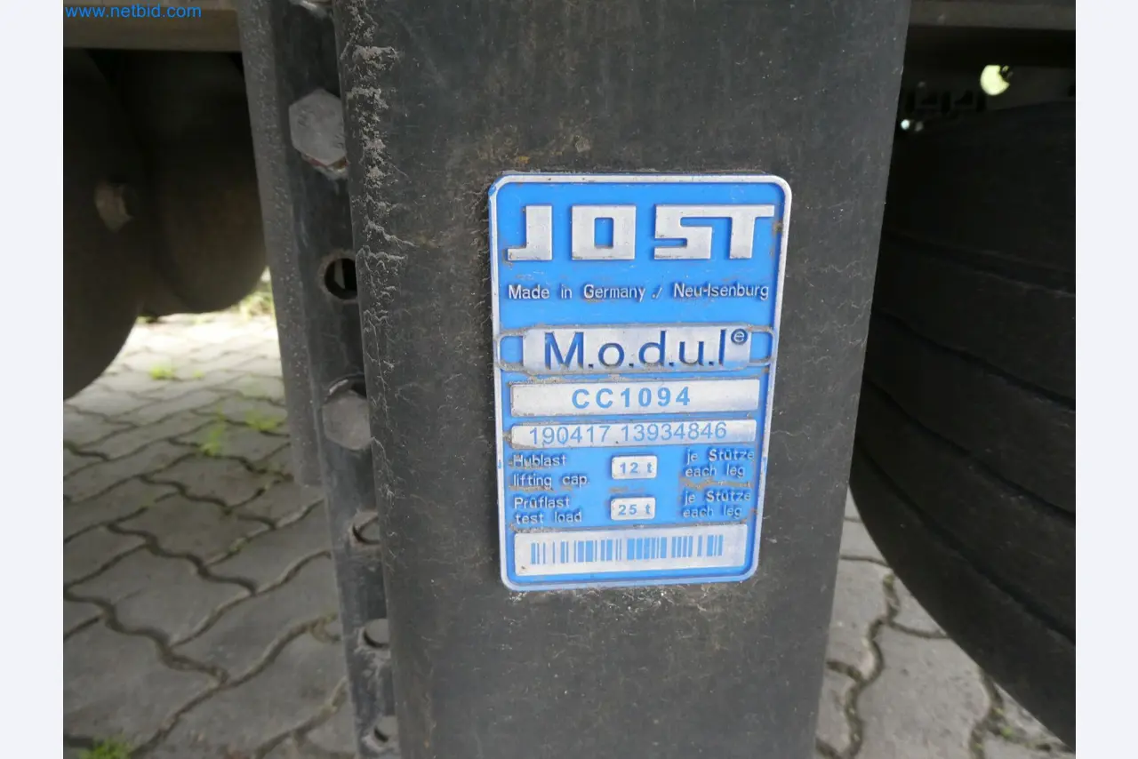 Maszyny do produkcji okien i drzwi z tworzyw sztucznych-8