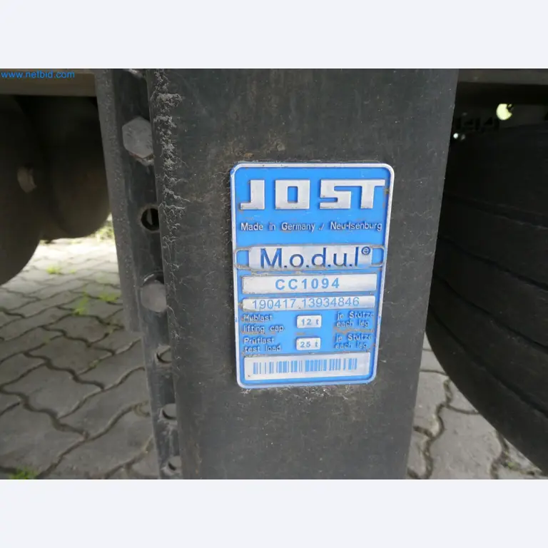Maszyny do produkcji okien i drzwi z tworzyw sztucznych-8
