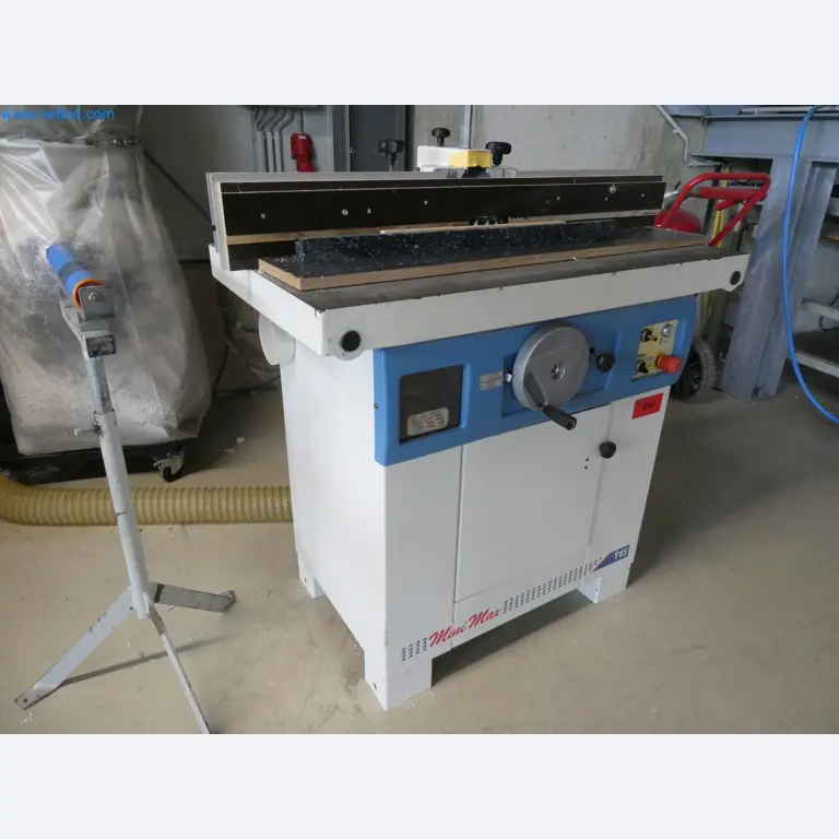 Máquinas para la fabricación de ventanas y puertas de plástico-2