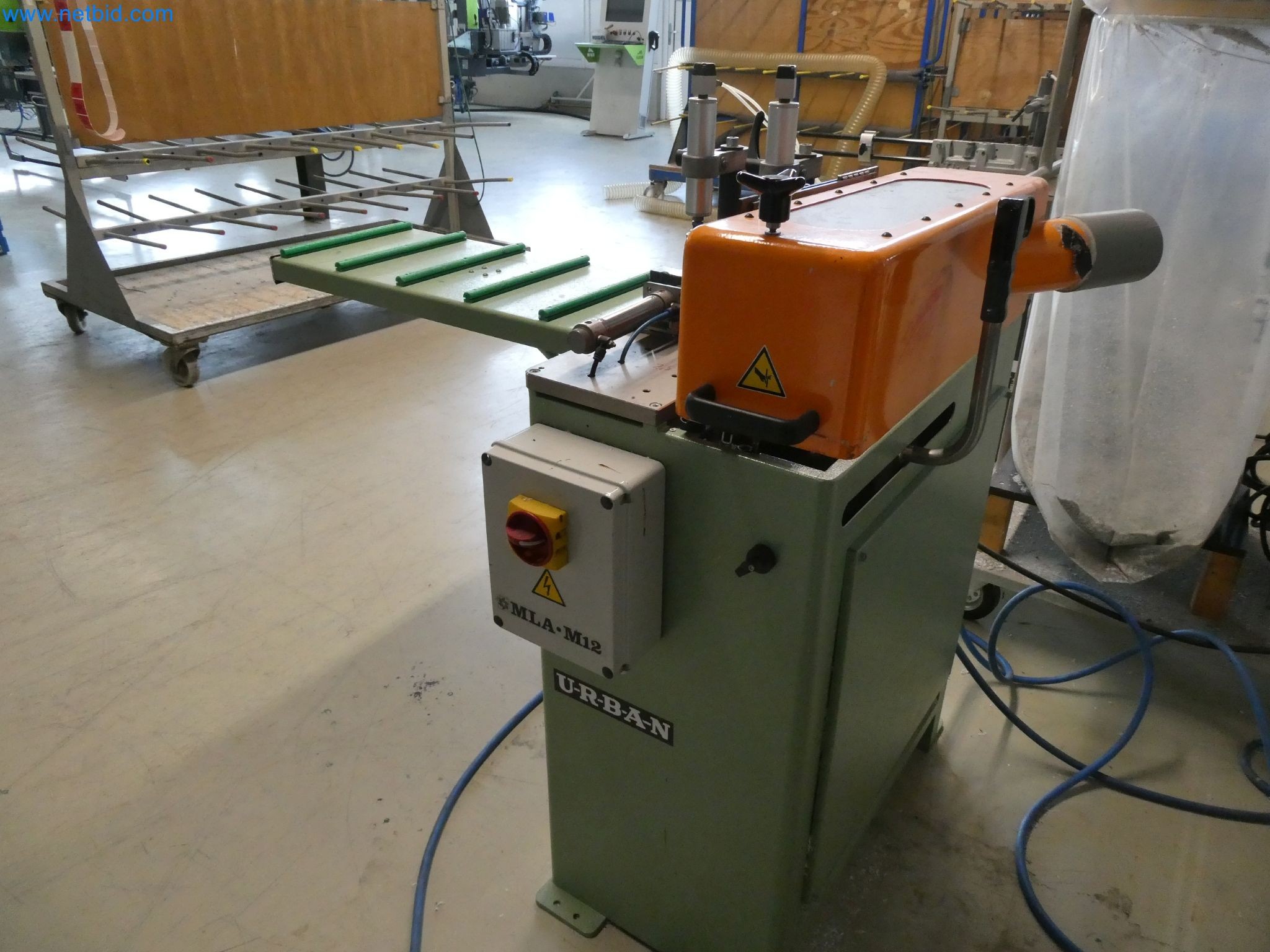 Máquinas para la fabricación de ventanas y puertas de plástico-7