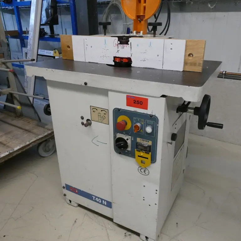 Profile milling machine Samco T40N