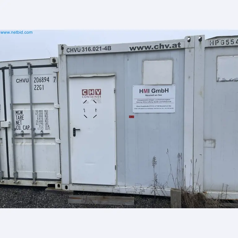 Crew and sea containers-1