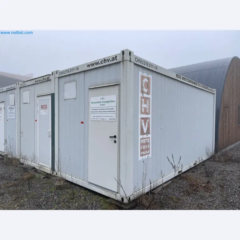 Crew and sea containers-4