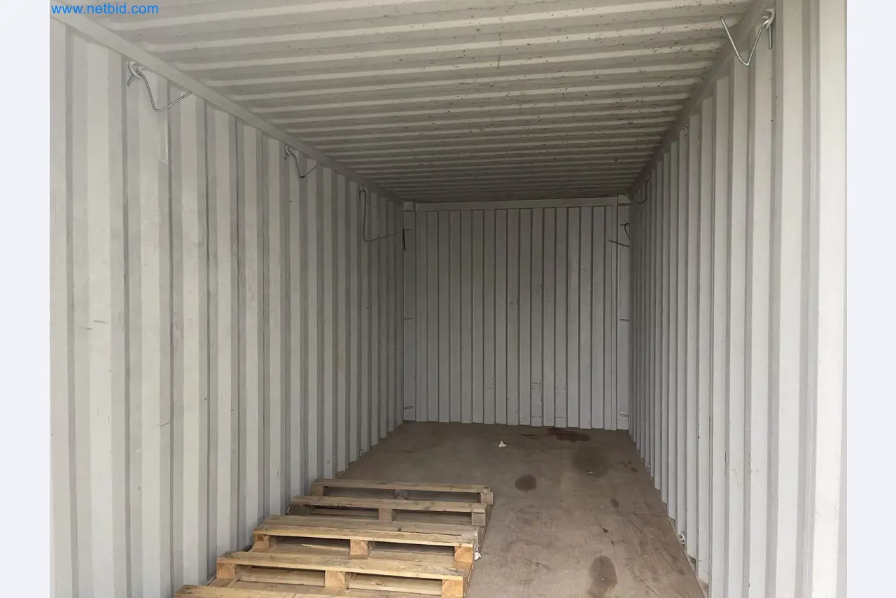 Mannschafts- und Seecontainer-3