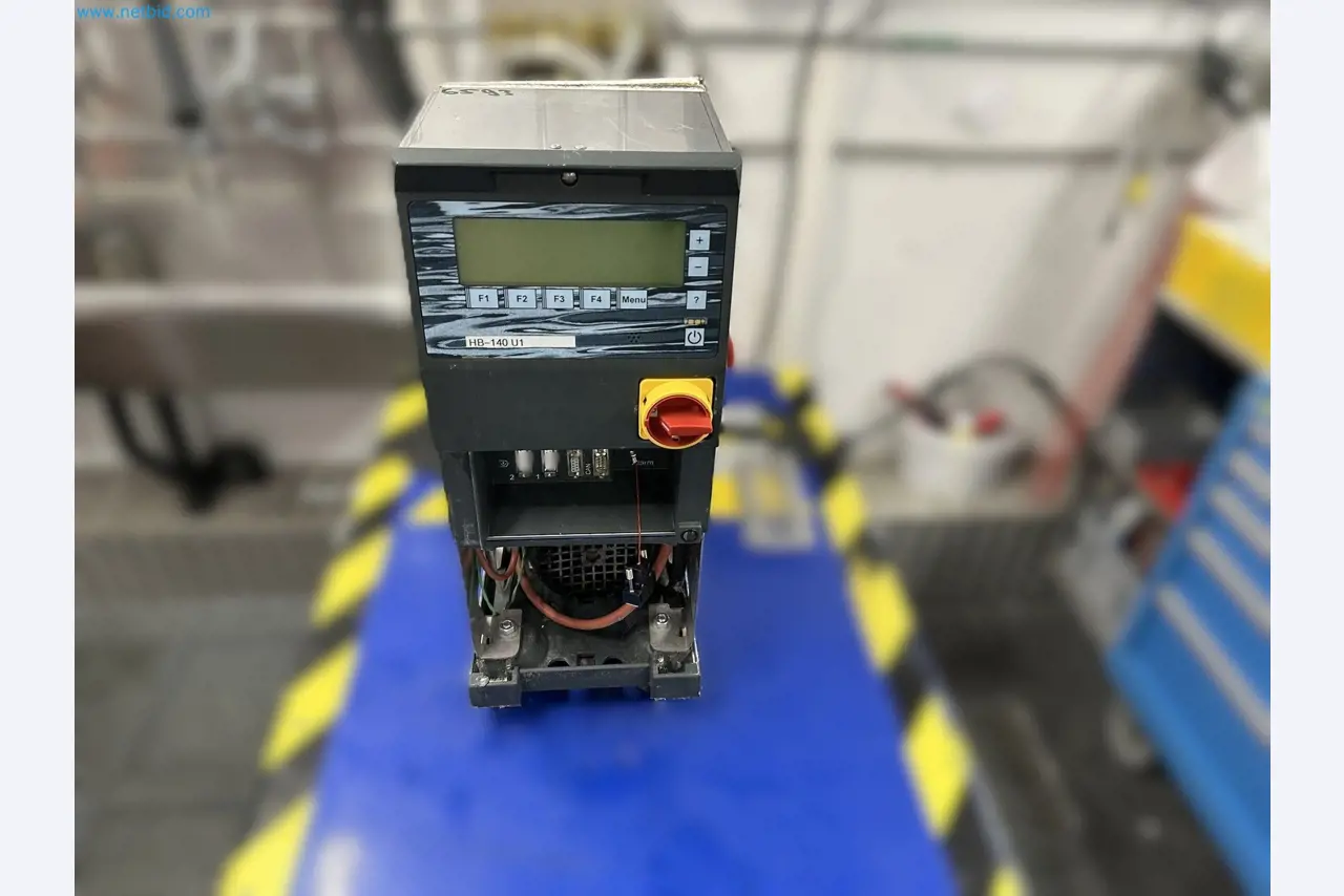 Well-maintained injection molding machines from Swiss production-2