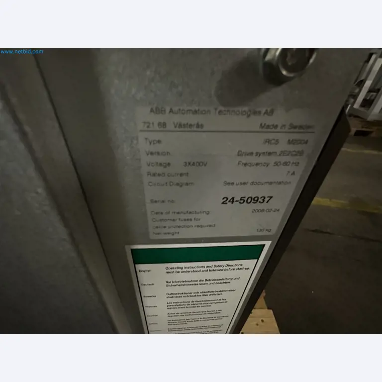 Well-maintained injection molding machines from Swiss production-3