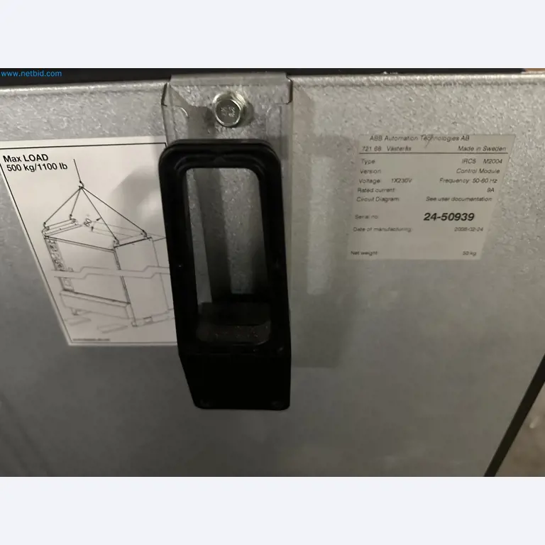 Well-maintained injection molding machines from Swiss production-6