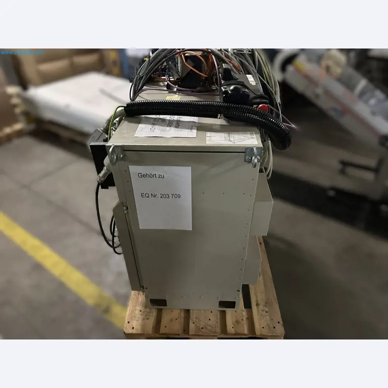 Well-maintained injection molding machines from Swiss production-9