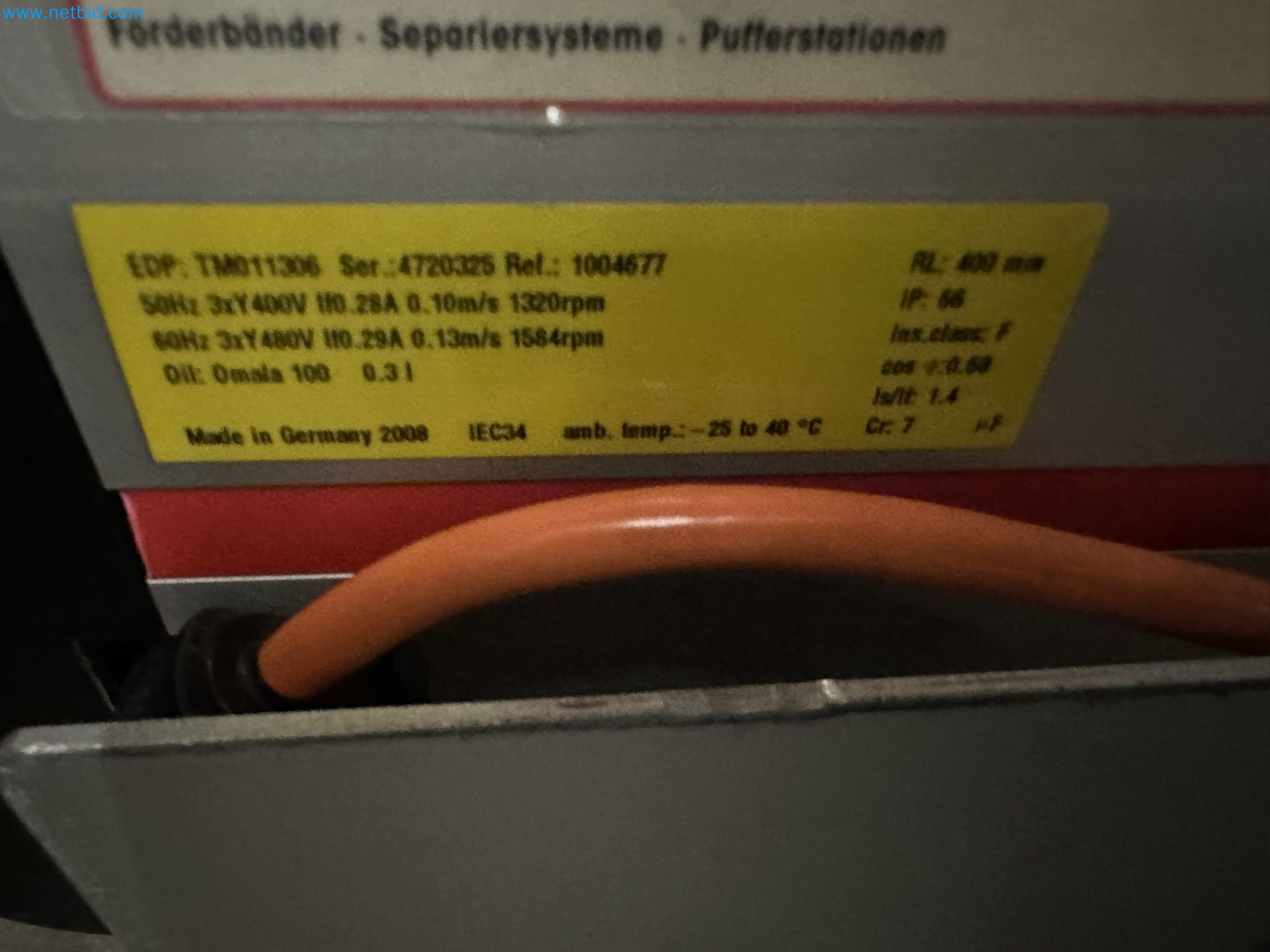 Well-maintained injection molding machines from Swiss production-5