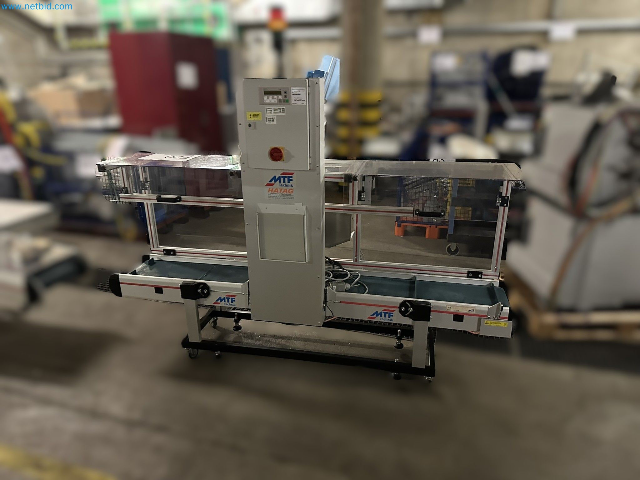 Well-maintained injection molding machines from Swiss production-1