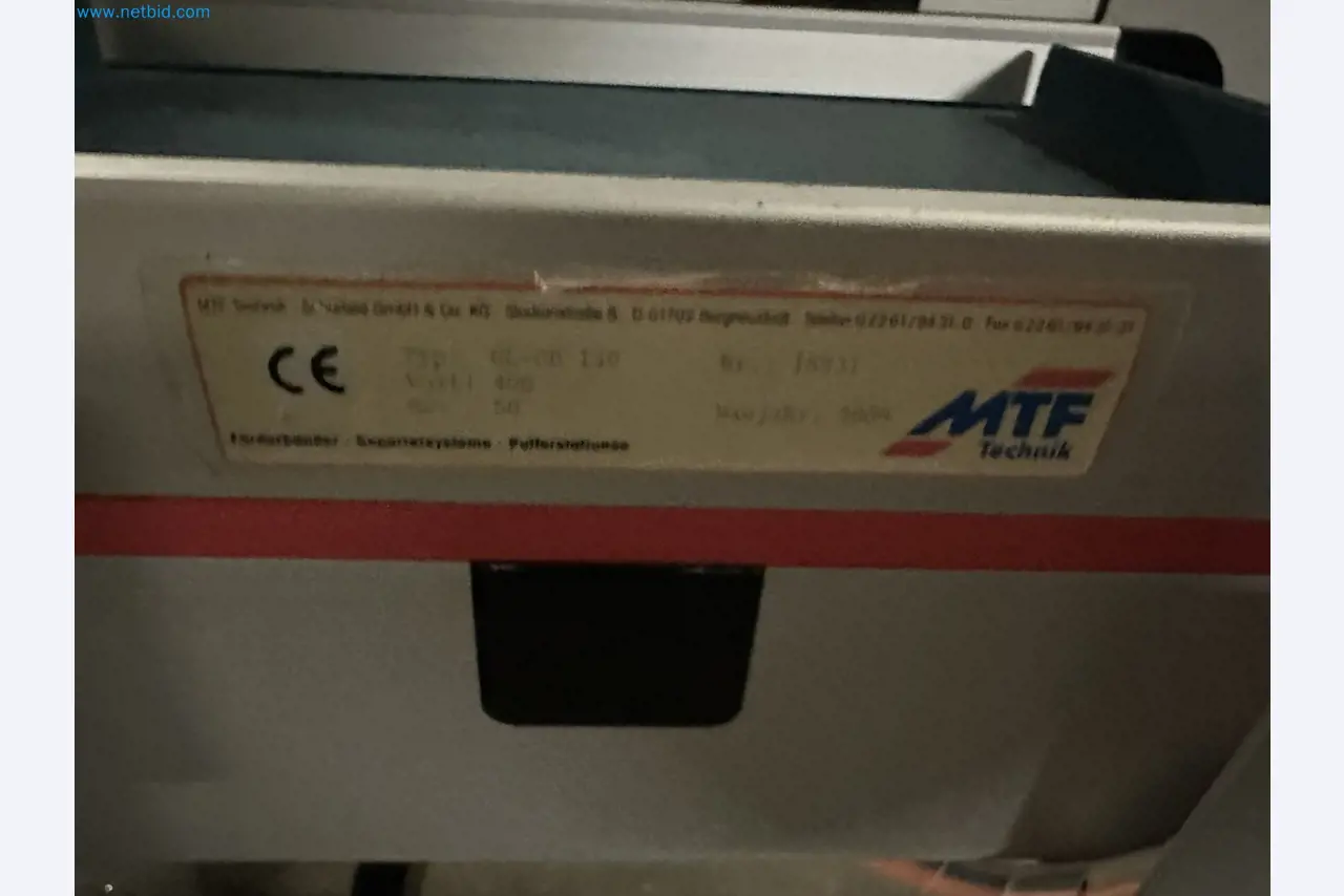 Well-maintained injection molding machines from Swiss production-5