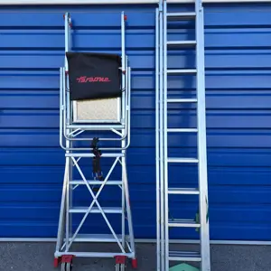 2 Aluminijaste lestve FARAONE / PLABELL