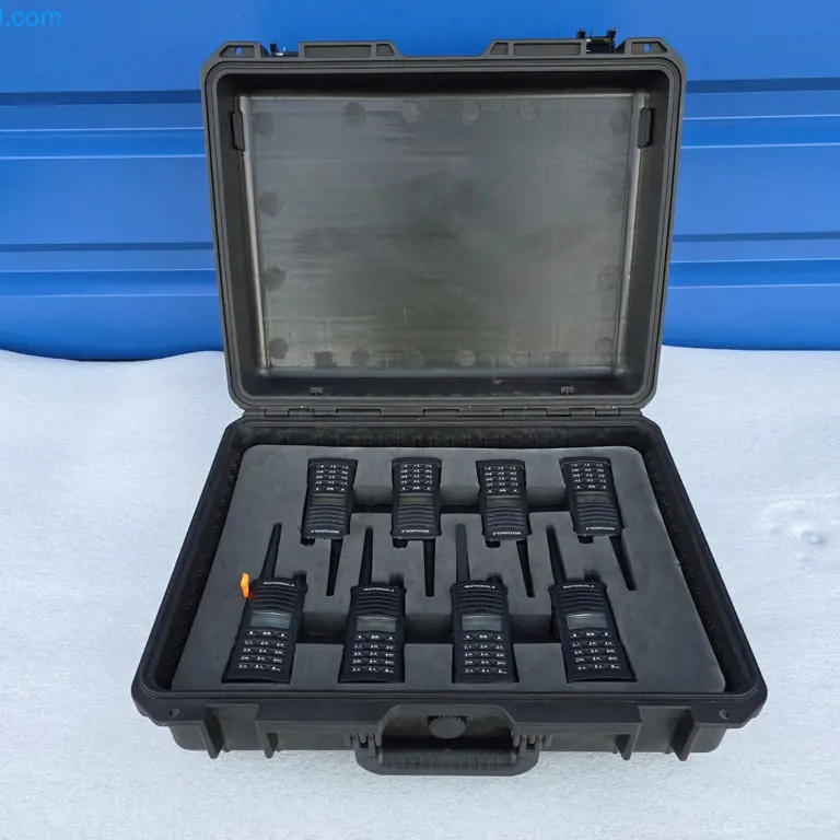 1 Posten Radio przenośne MOTOROLA XT660d