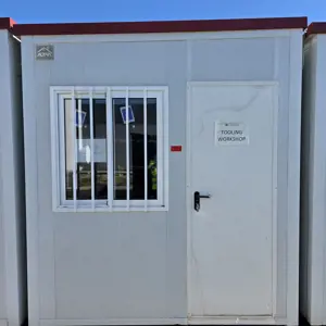 Prefabrikovaná kabina na staveništi AT MODULAR