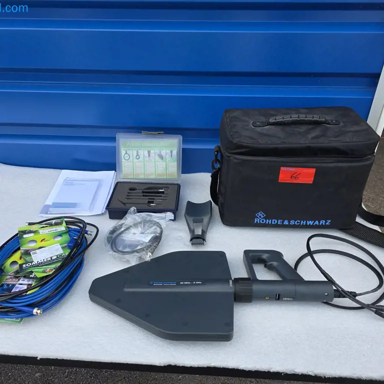 Ročna usmerjena antena ROHDE & SCHWARZ HE400UWB