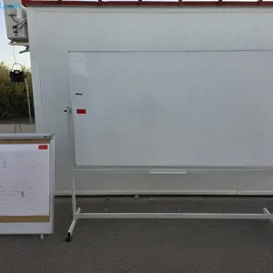 2 mobilna bela tabla