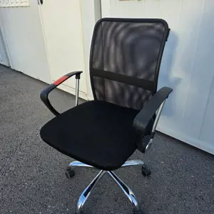 1  Pisarniški stoli OWLOTECH