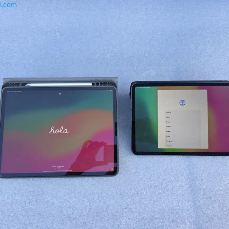 2 Tablety PC APPLE iPads