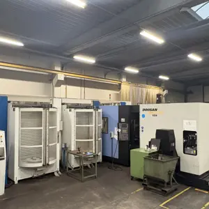 Horizontal-Bearbeitungszentrum mit FMS DOOSAN HP 5100