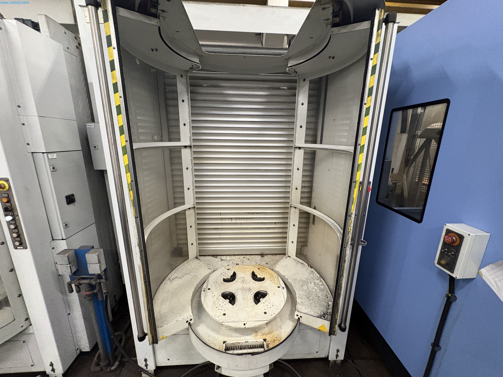 Metallbearbeitungsmaschinen aus der Umstrukturierung des Maschinenparks in Belgien-26