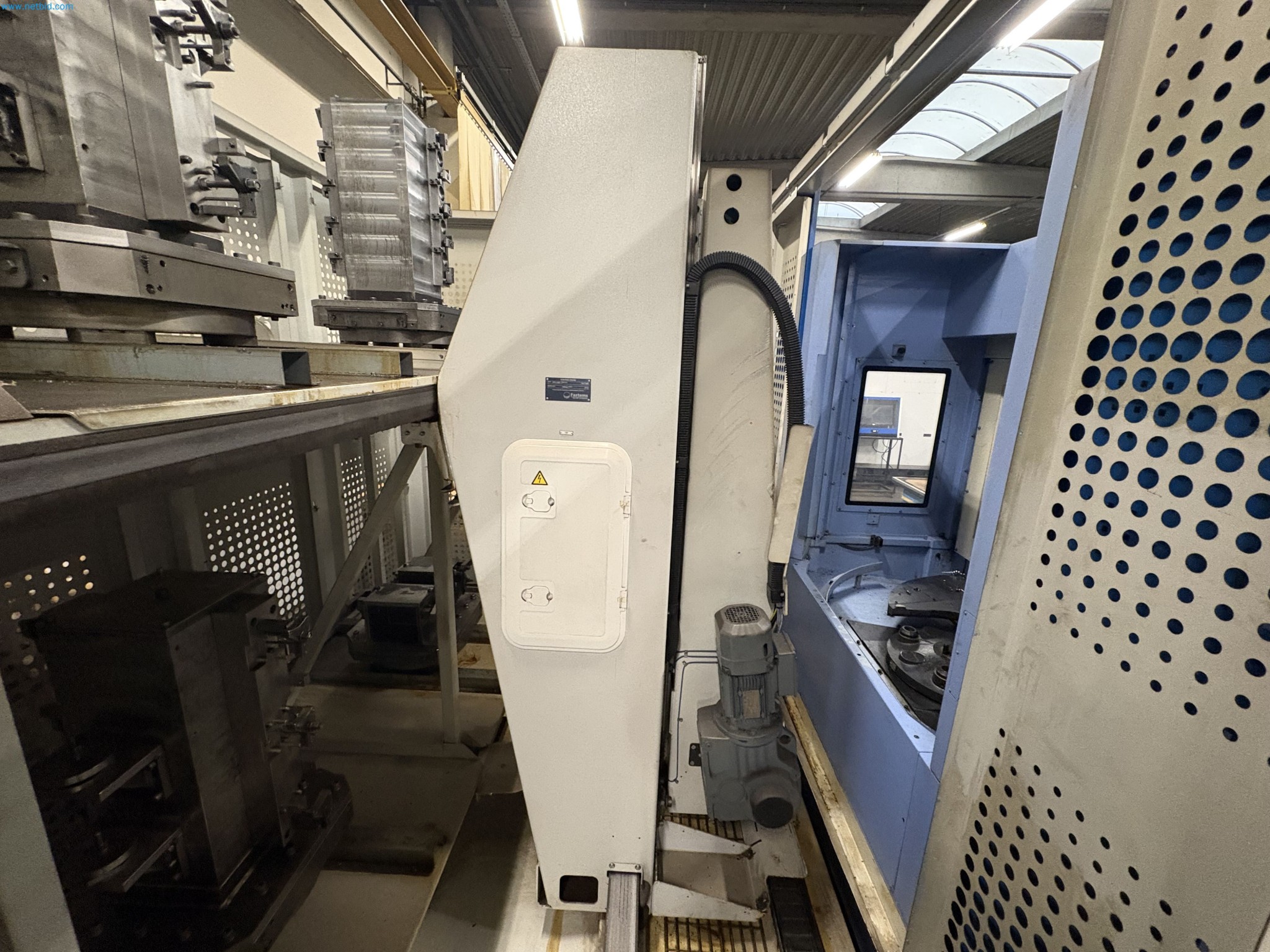 Metallbearbeitungsmaschinen aus der Umstrukturierung des Maschinenparks in Belgien-34