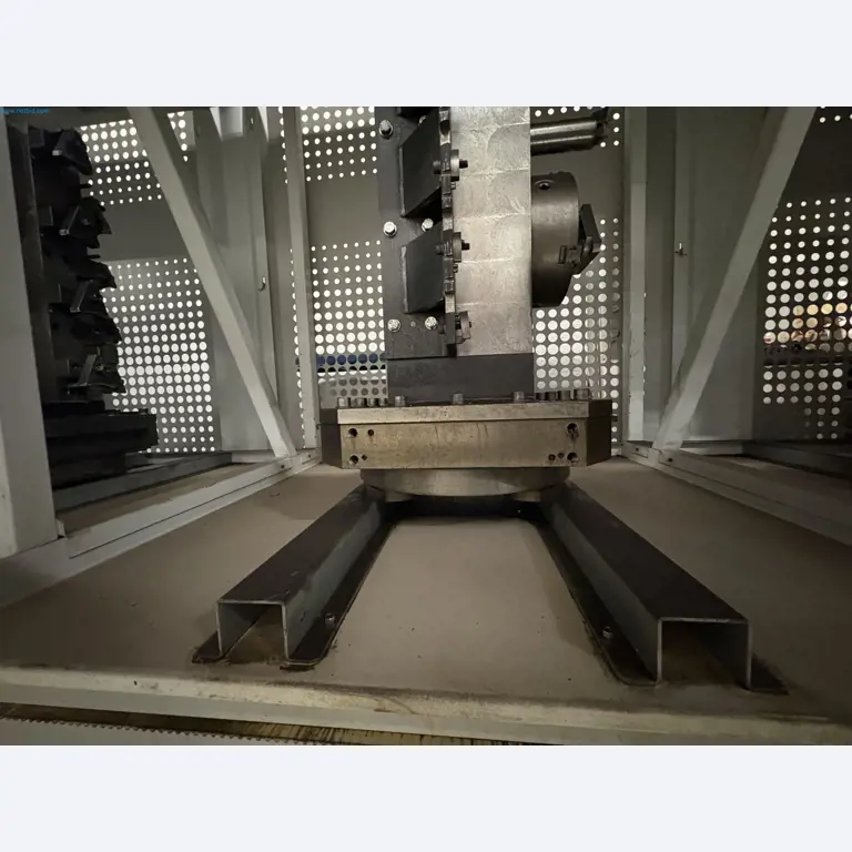 Metallbearbeitungsmaschinen aus der Umstrukturierung des Maschinenparks in Belgien-38