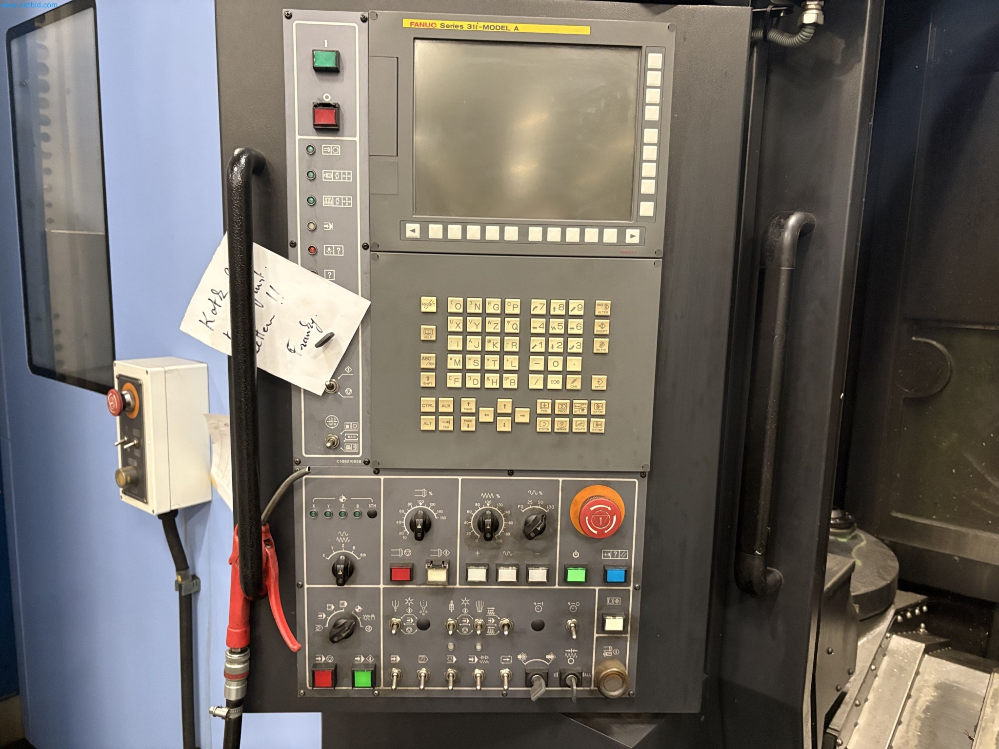 Metallbearbeitungsmaschinen aus der Umstrukturierung des Maschinenparks in Belgien-3