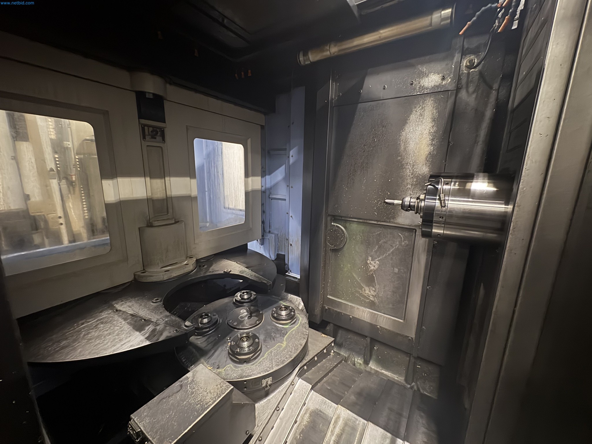 Metallbearbeitungsmaschinen aus der Umstrukturierung des Maschinenparks in Belgien-4