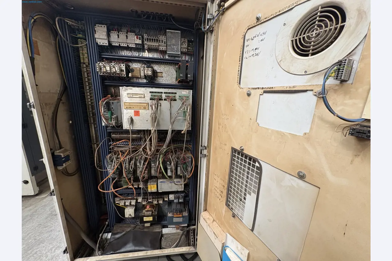 Metallbearbeitungsmaschinen aus der Umstrukturierung des Maschinenparks in Belgien-12