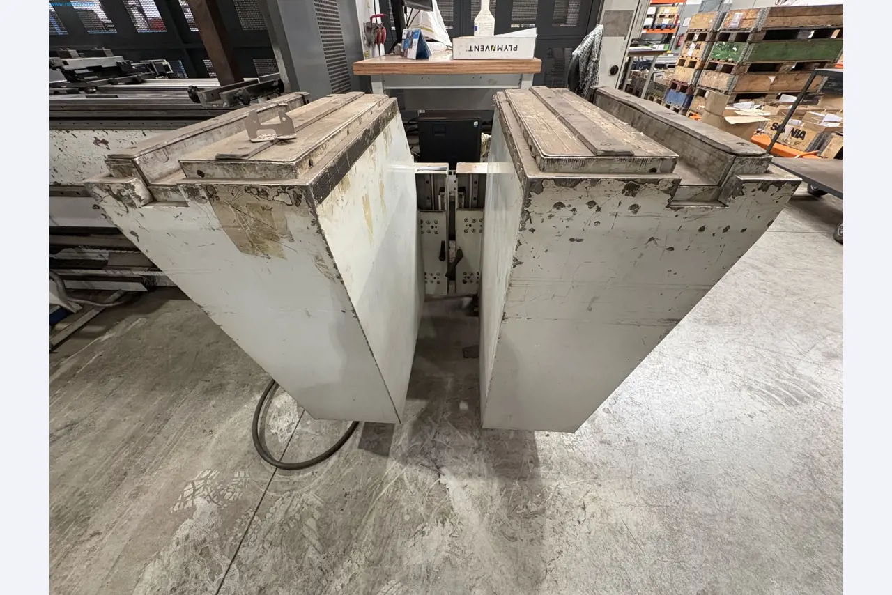 Metallbearbeitungsmaschinen aus der Umstrukturierung des Maschinenparks in Belgien-8