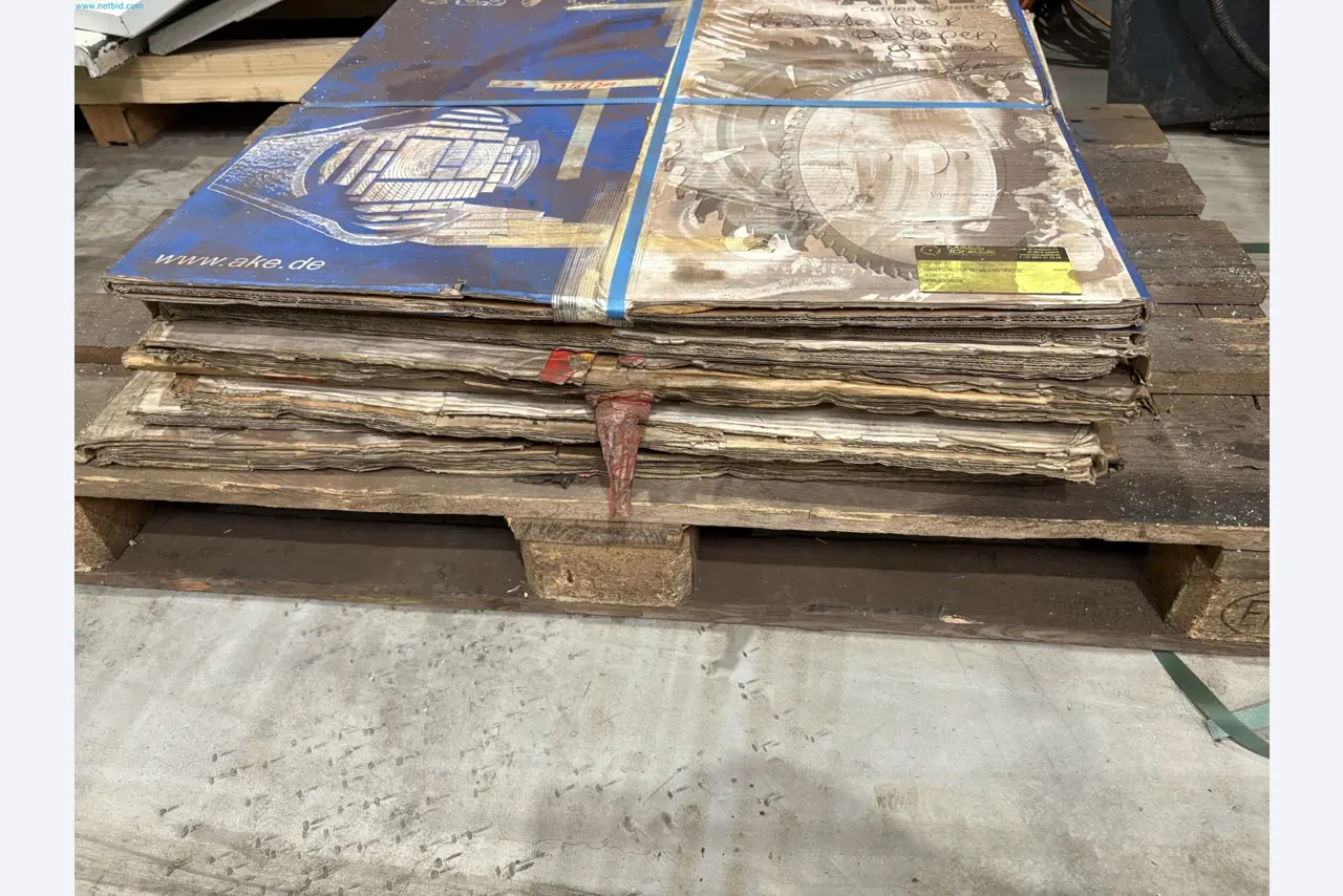 Metallbearbeitungsmaschinen aus der Umstrukturierung des Maschinenparks in Belgien-13