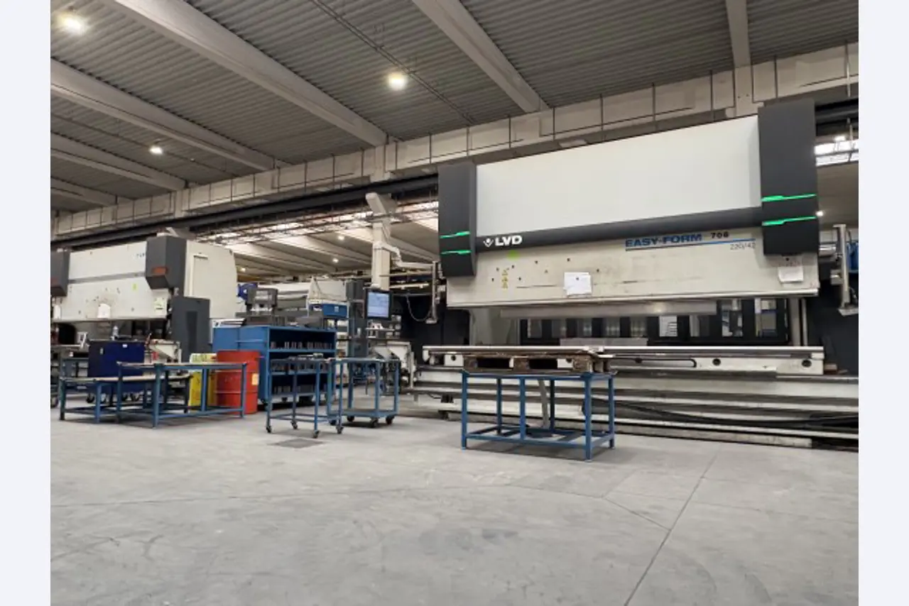 Kovoobráběcí stroje z reorganizace strojního parku v Belgii-3