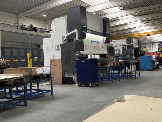 Kovoobráběcí stroje z reorganizace strojního parku v Belgii-4