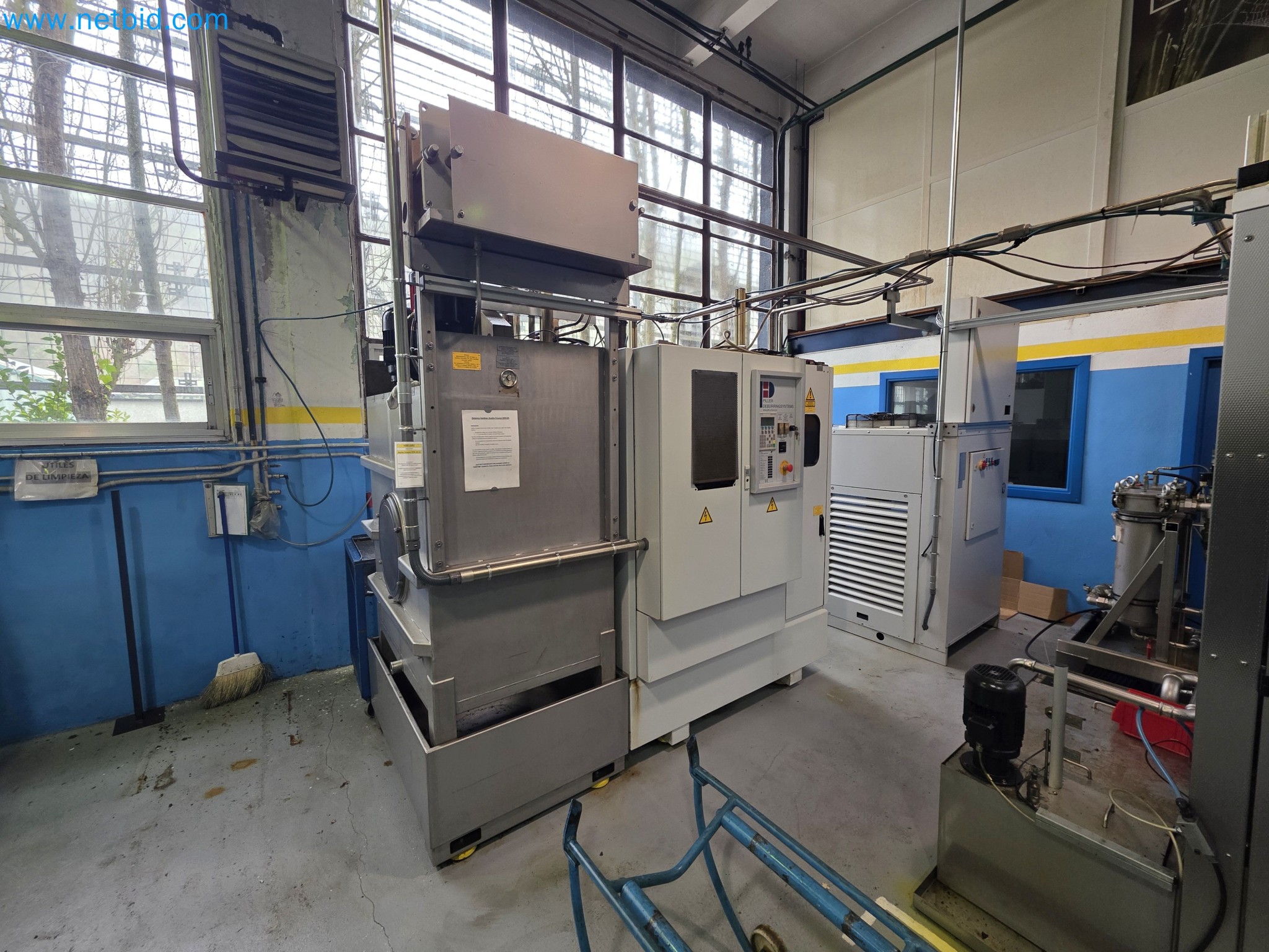 Machinery available from the closure of a precision turning company in Spain-1