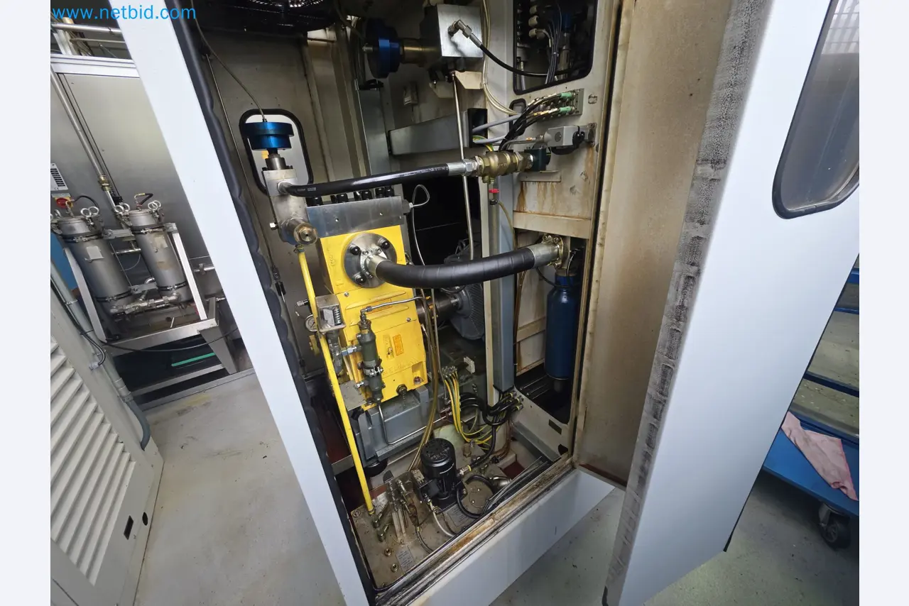 Machinery available from the closure of a precision turning company in Spain-4