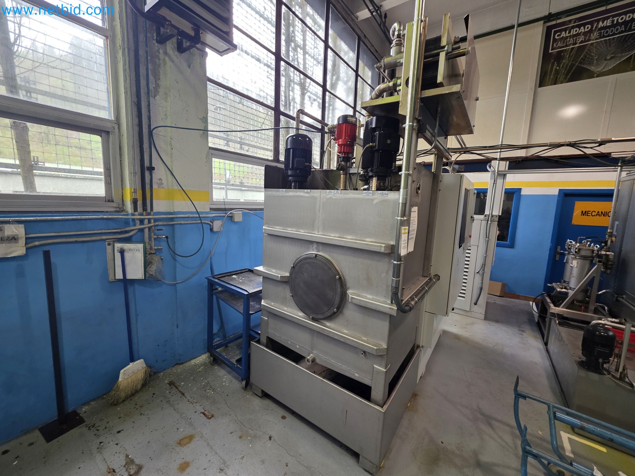 Machinery available from the closure of a precision turning company in Spain-8