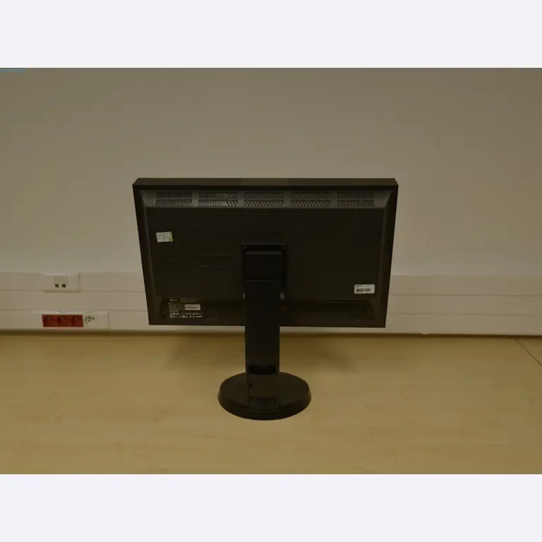 Industrial robots and metalworking machines in the Czech Republic-2