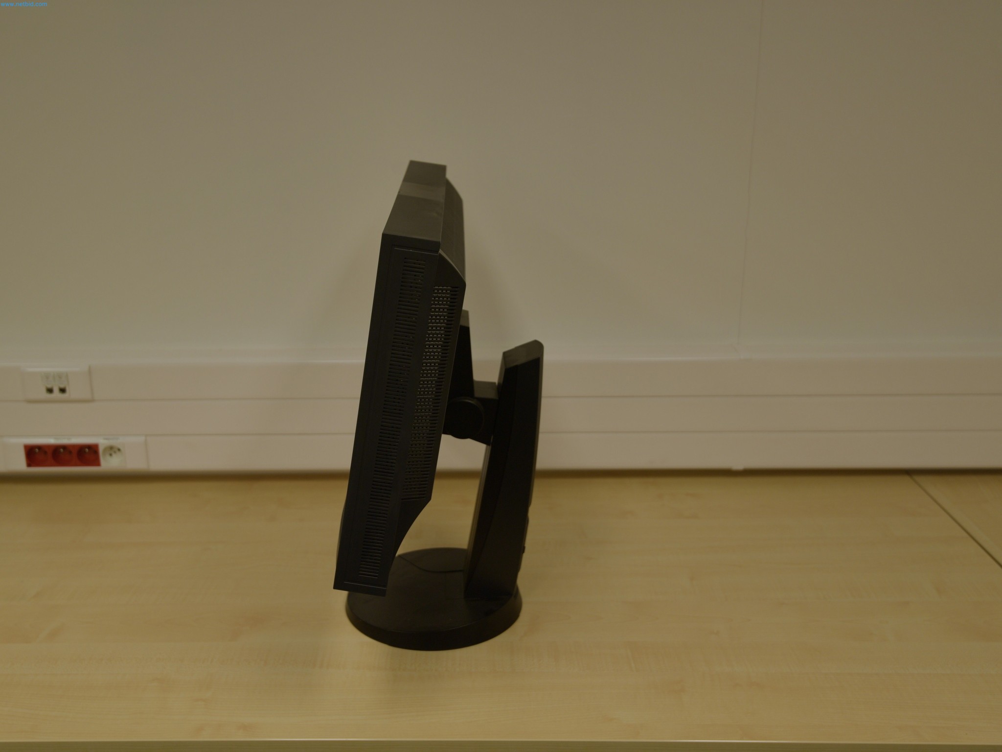  Industrial robots and metalworking machines in the Czech Republic-4