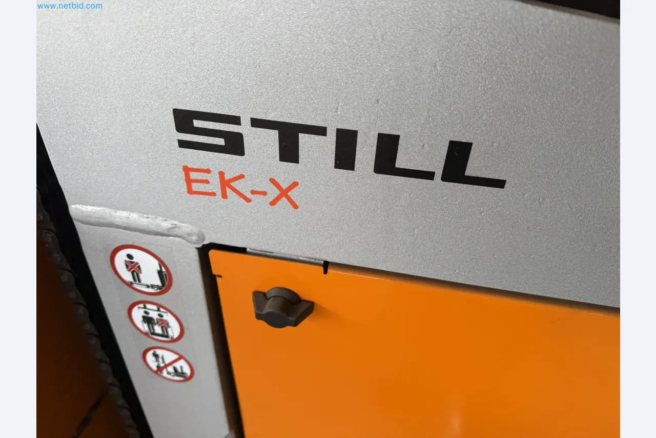 Industrial robots and metalworking machines in the Czech Republic-3