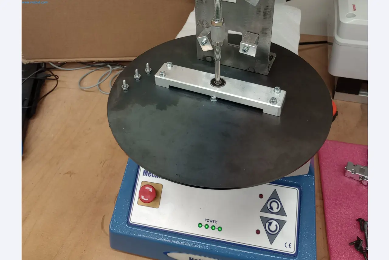 Industrial robots and metalworking machines in the Czech Republic-1