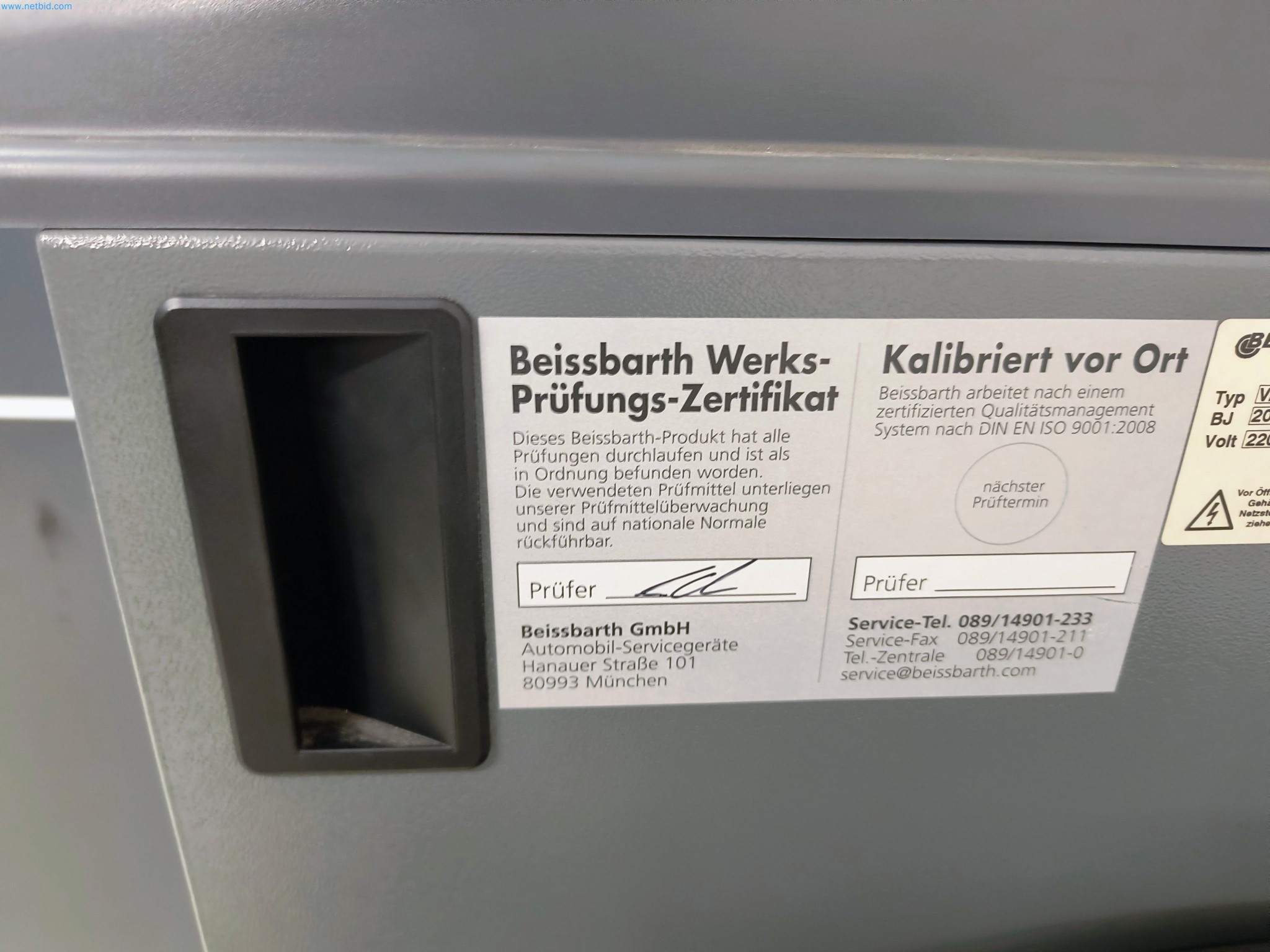  Industrial robots and metalworking machines in the Czech Republic-4