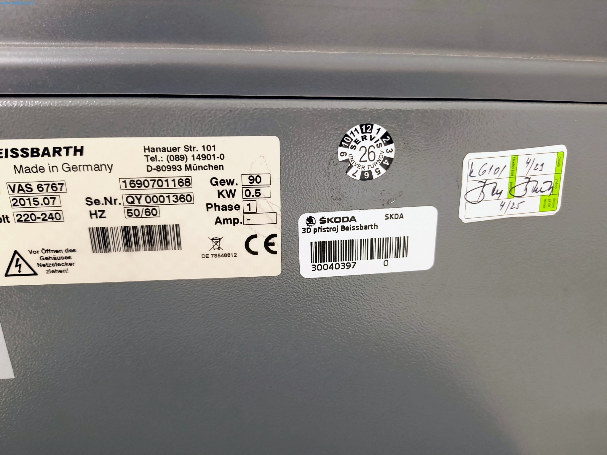  Industrial robots and metalworking machines in the Czech Republic-5