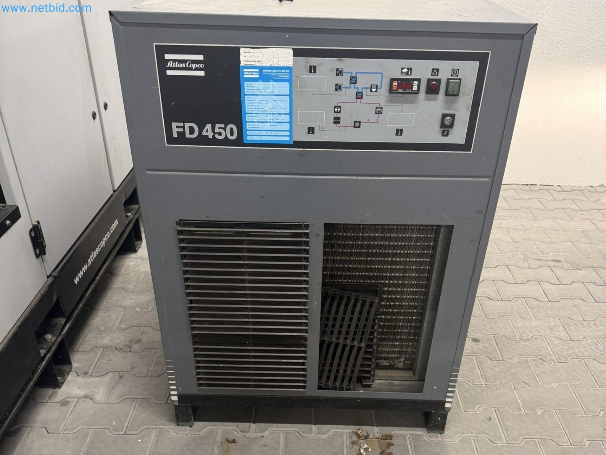  Industrial robots and metalworking machines in the Czech Republic-1