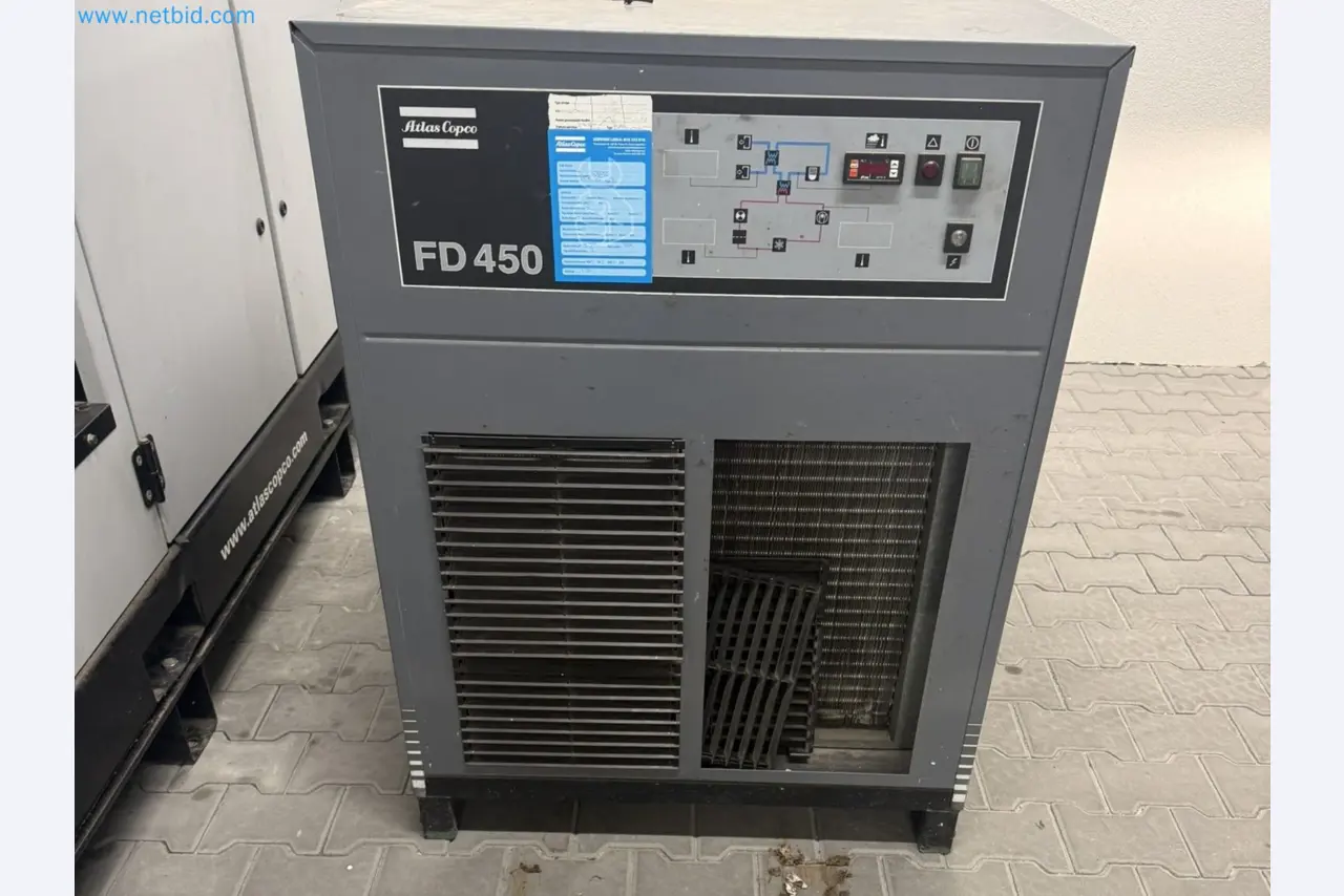 Industrial robots and metalworking machines in the Czech Republic-1