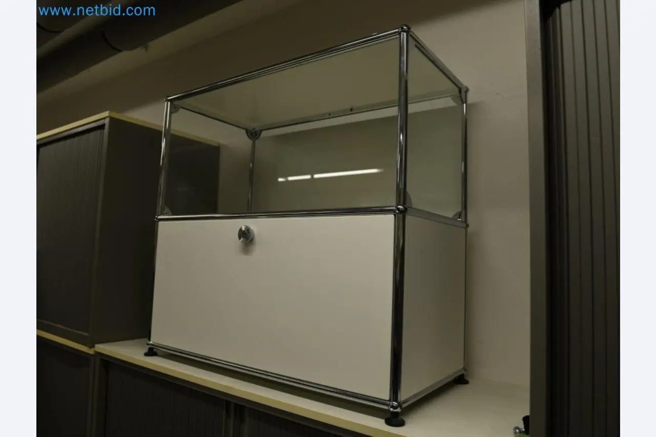 Industrial robots and metalworking machines in the Czech Republic-1