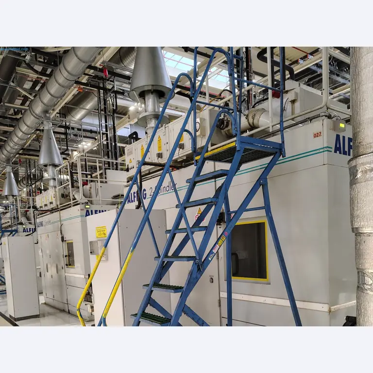 Industrial robots and metalworking machines in the Czech Republic-1